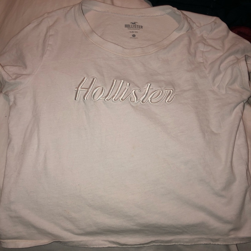 White Hollister shirt